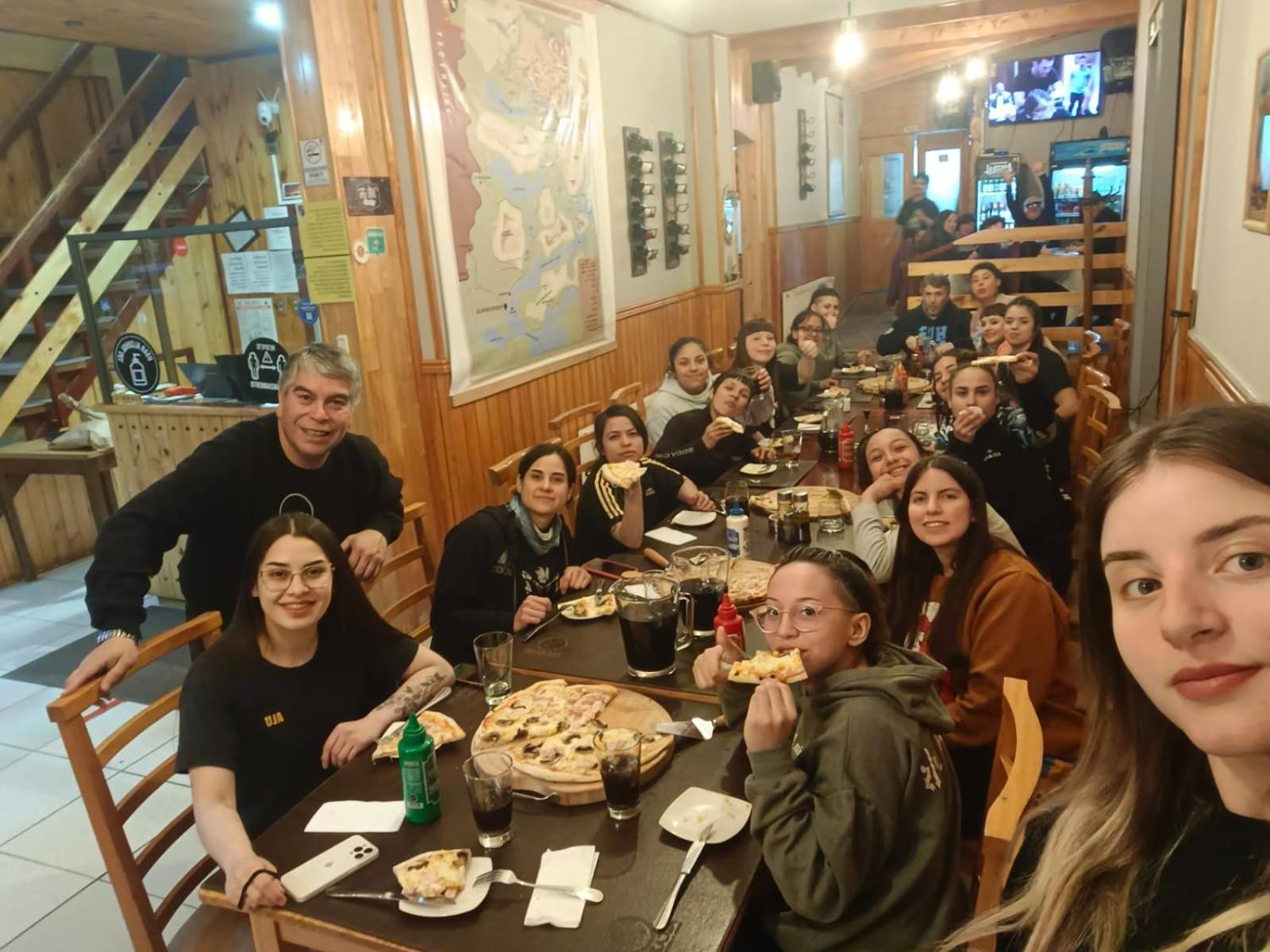Hostal Alcazar Puerto Natales Dış mekan fotoğraf